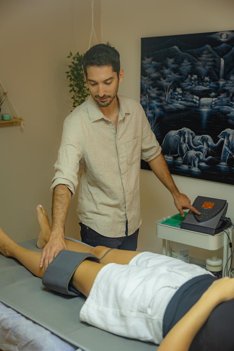 טיפול בכוסות רוח בקליניקה לרפואה סינית בראשון לציון